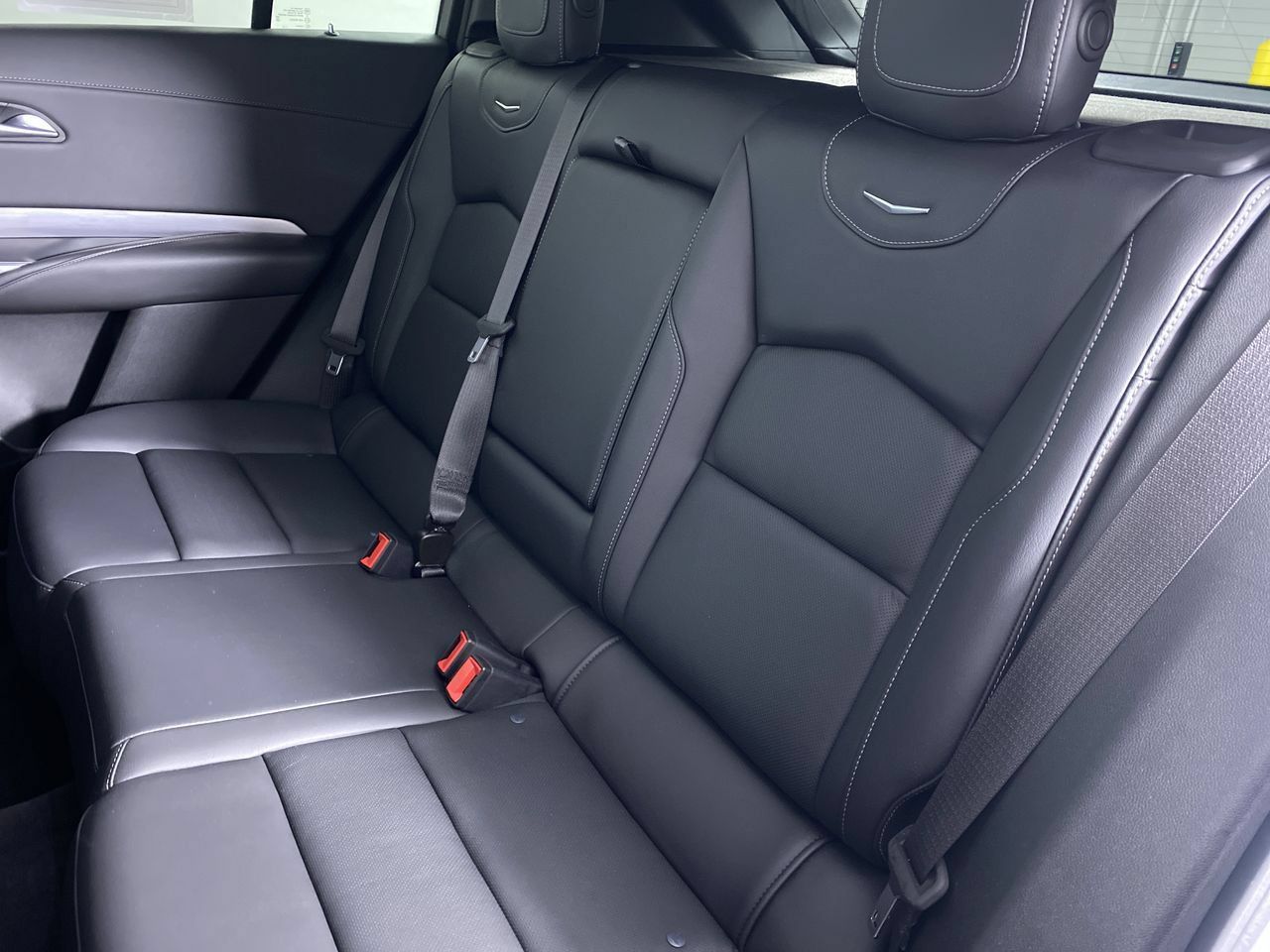 Certified 2024 Cadillac XT4 Premium Luxury AWD/4WD image 13