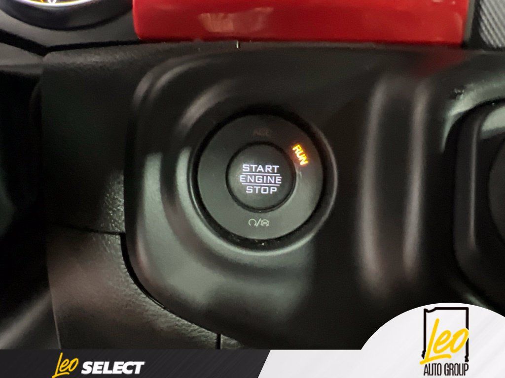 Used 2023 Jeep Gladiator Sport AWD/4WD image 24