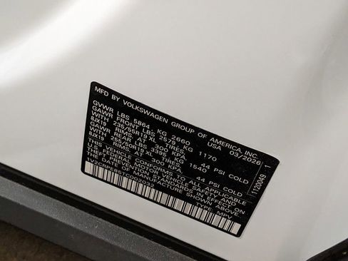 New 2026 Volkswagen ID.4 Pro RWD image 30