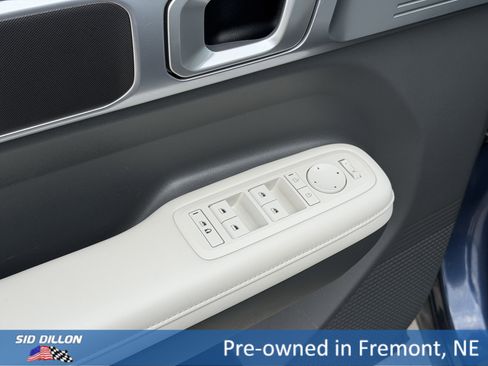 Used 2025 Hyundai Santa Fe SEL AWD/4WD image 14