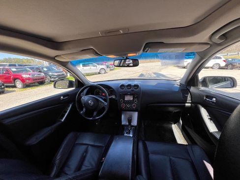 Used 2010 Nissan Altima 2.5 SL w/ SL Pkg image 12