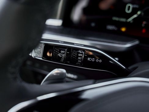 Used 2026 Cadillac Escalade V image 73