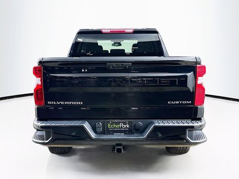 Used 2022 Chevrolet Silverado 1500 Custom image 7