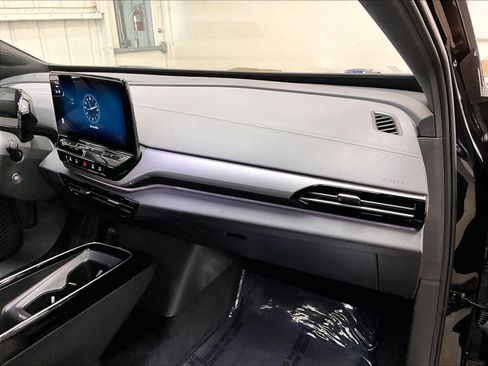 Used 2024 Volkswagen ID.4 S RWD image 18
