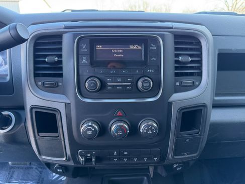 Used 2017 RAM 3500 Tradesman w/ Chrome Appearance Group image 16