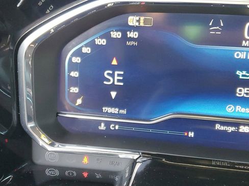 Used 2024 Chevrolet Silverado 1500 High Country image 11