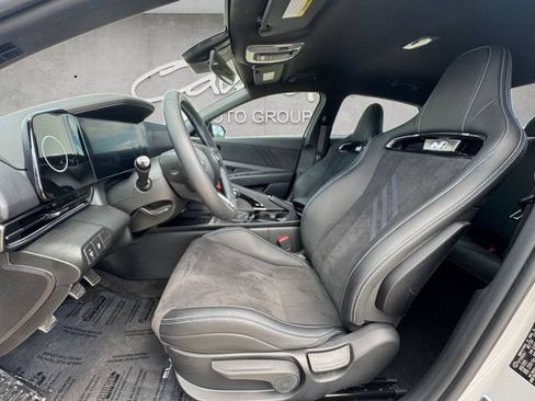Used 2025 Hyundai Elantra N FWD image 19