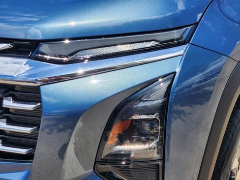 Used 2026 Chevrolet Equinox LT FWD image 9