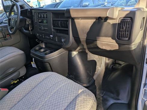 New 2025 Chevrolet Express 3500 w/ Power Convenience Package image 27