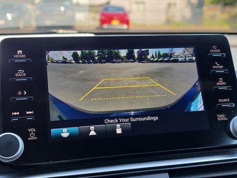 Used 2022 Honda Accord Sport image 27