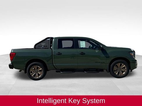 Used 2024 Nissan Titan SV w/ SV Bronze Edition Package RWD image 12