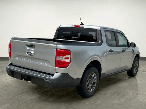 Certified 2022 Ford Maverick XLT w/ Equipment Group 300A Standard AWD/4WD image 6