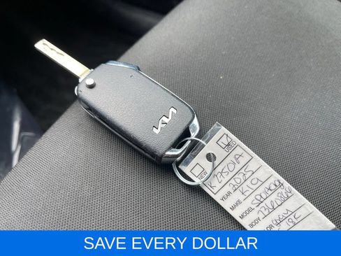 Used 2025 Kia Sportage LX FWD image 23