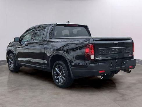 Used 2024 Honda Ridgeline Sport image 6