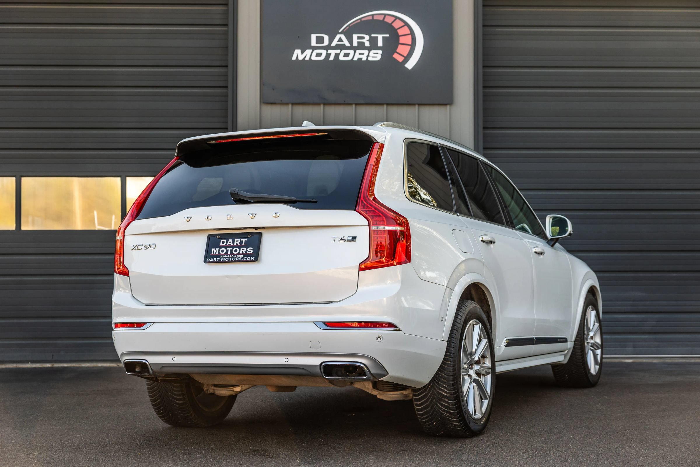Used 2017 Volvo XC90 T6 Inscription w/ Vision Package AWD/4WD image 5