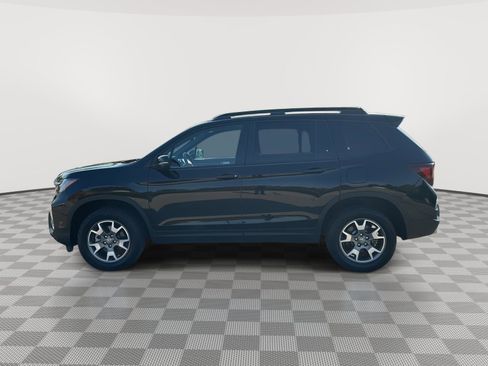 Used 2023 Honda Passport TrailSport image 8