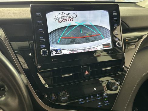 Used 2024 Toyota Camry XSE w/ Cold Weather Package FWD image 17
