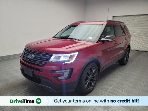 Used 2017 Ford Explorer XLT FWD image 1