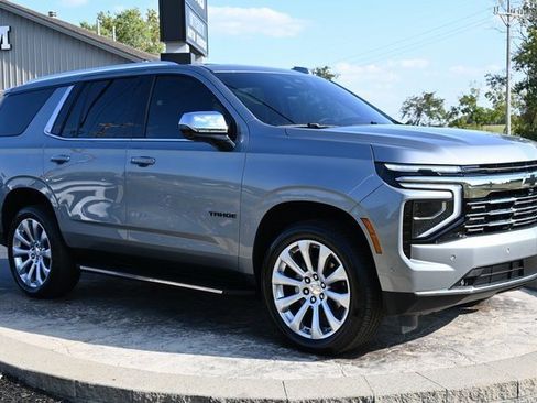 Used 2025 Chevrolet Tahoe Premier image 3