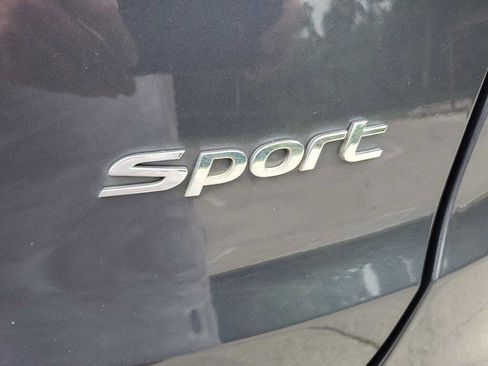 Used 2013 Hyundai Santa Fe Sport FWD image 15