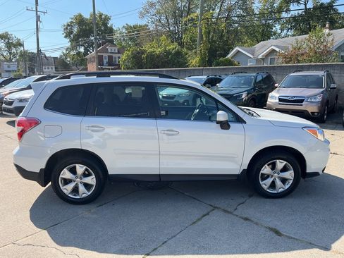 Used 2016 Subaru Forester 2.5i Limited image 4