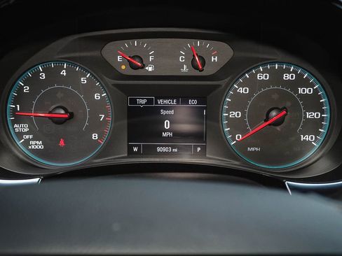 Used 2023 Chevrolet Traverse LT FWD image 15
