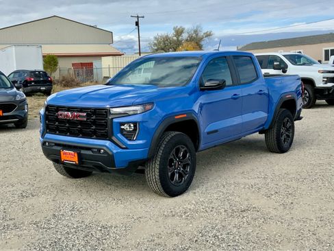 New 2025 GMC Canyon Elevation w/ Convenience Package image 1