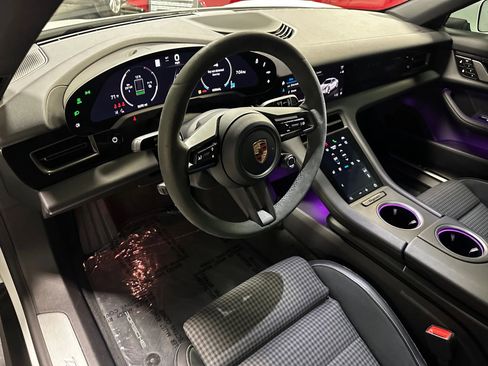 Used 2025 Porsche Taycan Sedan 4D image 7