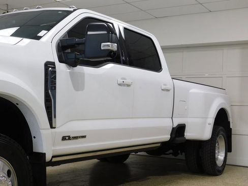 Used 2024 Ford F450 Lariat w/ Lariat Ultimate Package AWD/4WD image 21