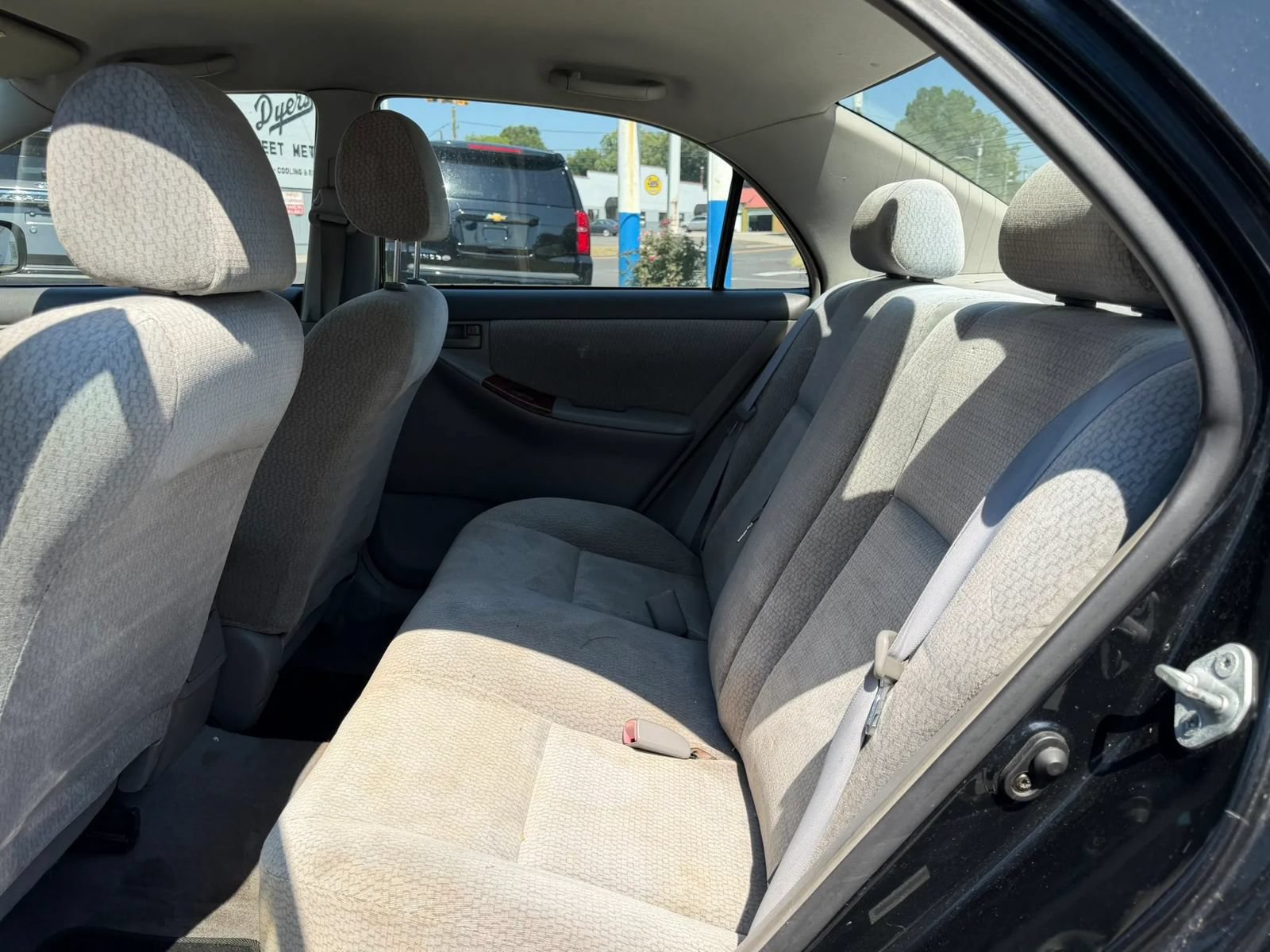 Used 2004 Toyota Corolla LE FWD image 10