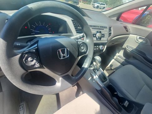 Used 2012 Honda Civic LX image 7
