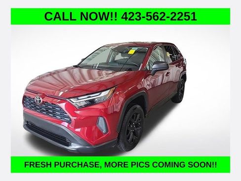 Used 2023 Toyota RAV4 LE FWD image 1