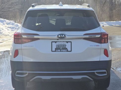 Used 2021 Kia Seltos SX w/ SX Sunroof Package image 17