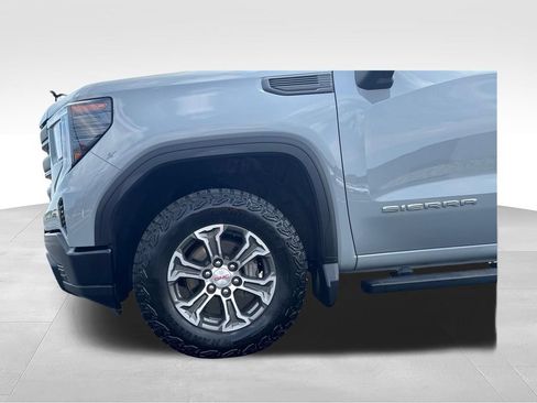 Used 2024 GMC Sierra 1500 Pro w/ Pro Value Package AWD/4WD image 10
