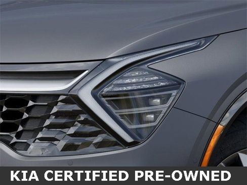 Certified 2025 Kia Sportage SX Prestige image 10