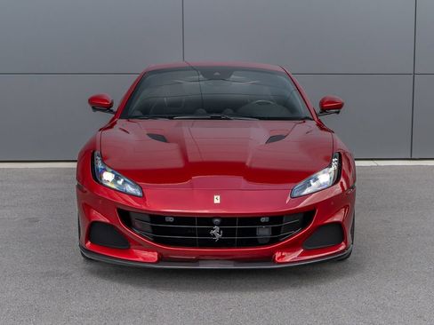 Certified 2022 Ferrari Portofino M RWD image 3