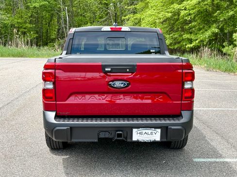 Used 2026 Ford Maverick Lariat w/ Black Appearance Package AWD/4WD image 5