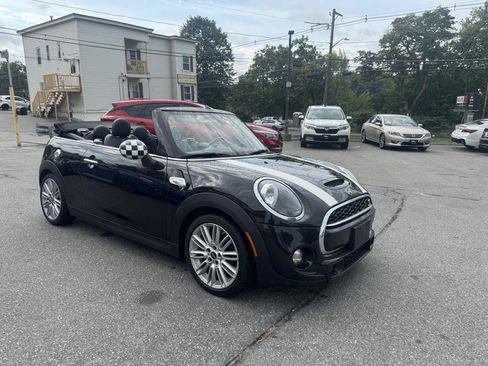 Used 2019 MINI Cooper S FWD image 3