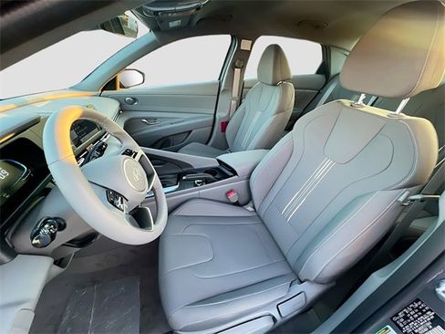 New 2026 Hyundai Elantra Sport image 18