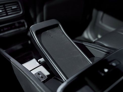 Used 2021 Mercedes-Benz Maybach GLS 600 4MATIC image 45