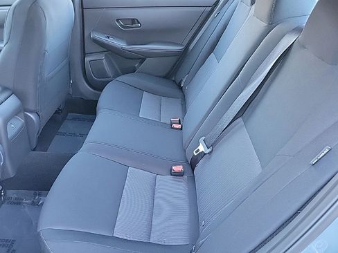 Used 2025 Nissan Sentra SV image 13