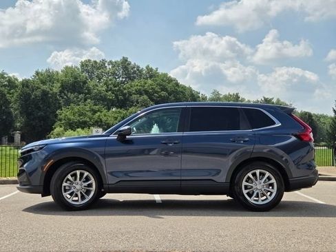 Used 2025 Honda CR-V EX image 21