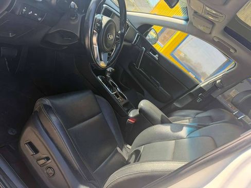 Used 2020 Kia Sportage EX w/ Option Group 15 AWD/4WD image 19