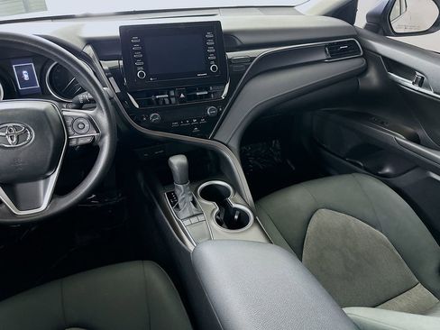 Used 2024 Toyota Camry LE FWD image 18