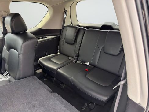 Certified 2024 Nissan Armada SV AWD/4WD image 30