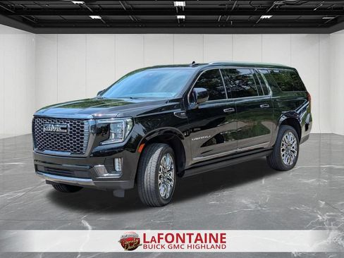 Certified 2023 GMC Yukon XL Denali Ultimate w/ LPO, Floor Liner Package AWD/4WD image 1