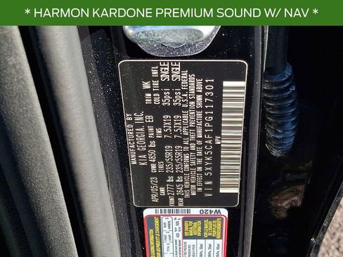 Used 2023 Kia Sportage SX image 28