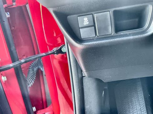 Certified 2025 Honda HR-V EX-L image 29