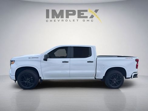 Used 2025 Chevrolet Silverado 1500 Custom w/ Turbomax Blackout Package AWD/4WD image 2