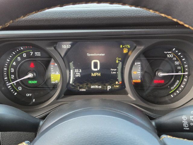 Used 2024 Jeep Wrangler Unlimited AWD/4WD image 18